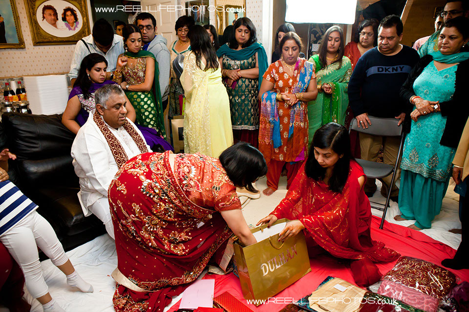 Hindu wedding Sainth prayer ceremony with all the family